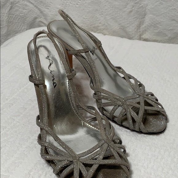 Nina Silver Sparkly heels - Picture 1 of 6